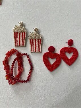 Red Beaded Heart Drop Earrings - Stylish Women's Fashion Jewelry